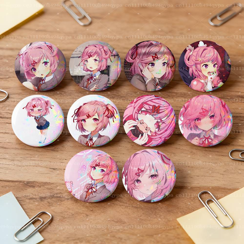 Art Craft Japan - Przypinki N-Natsuki D-Doki DDLC, ozdobne prezenty,